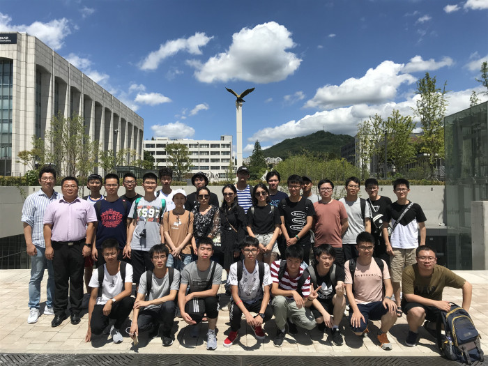 bwin必赢唯一官网-延世大学合照，延世大学会议中心-2018_副本.jpg